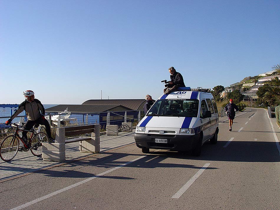 10 - Sanremo (IM): P. Farina durante le riprese di “Dove correva il treno” (foto M. Fogliarini, 2013)